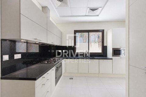 فيلا في Nad Al Sheba 1, Nadd Al Sheba, دبي 5 غرف نوم , 697.42 م² رقم 134161 - صورة 20