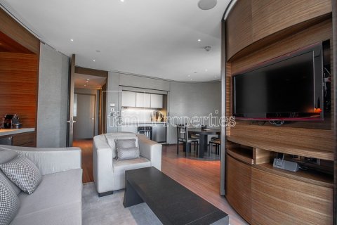 Apartment in Downtown Dubai (Downtown Burj Dubai), Dubai 1 bedroom, 97.6 sq.m. № 14507 - photo 3