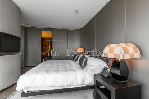 Apartment in Downtown Dubai (Downtown Burj Dubai), Dubai 1 bedroom, 97.6 sq.m. № 14507 - photo 6