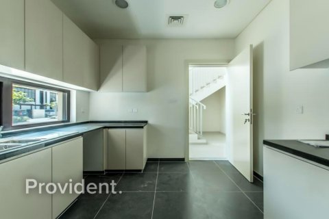 Villa en Dubai, 3 dormitorios, № 2151 - foto 4