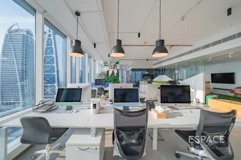 Снять в аренду офис в Джумейра Лейк Тауэрс, Дубай: 221м², № 71227 - фото 10