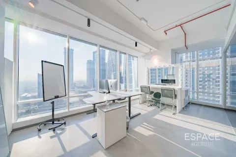 Снять в аренду офис в Джумейра Лейк Тауэрс, Дубай: 221м², № 71227 - фото 3