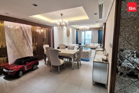Apartment in Mirdif, Dubai 3 bedrooms, 165.1 sq.m. № 18479 - photo 3