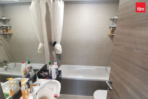 Apartment in Mirdif, Dubai 3 bedrooms, 165.1 sq.m. № 18479 - photo 11