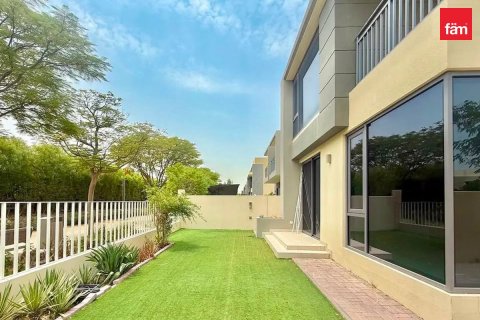 Villa in Dubai Hills Estate, Dubai 4 bedrooms, 271.8 sq.m. № 118357