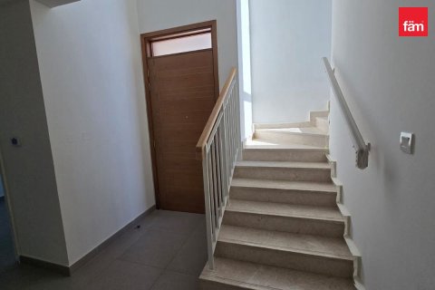 Villa in Dubai Hills Estate, Dubai 4 bedrooms, 271.8 sq.m. № 118357 - photo 6