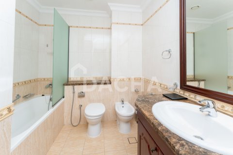 Apartamento en The Crescent, Palm Jumeirah, Dubai, 2 dormitorios, 166 m², № 105797 - foto 20