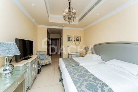 Apartamento en The Crescent, Palm Jumeirah, Dubai, 2 dormitorios, 166 m², № 105797 - foto 15