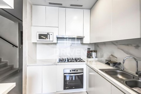 Townhouse in Dubai Land, Dubai 4 bedrooms, 245 sq.m. № 66037 - photo 11