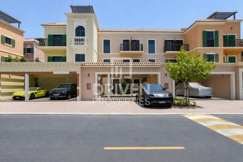 Townhouse in Jumeirah, Dubai 4 bedrooms, 263.19 sq.m. № 138282 - photo 30