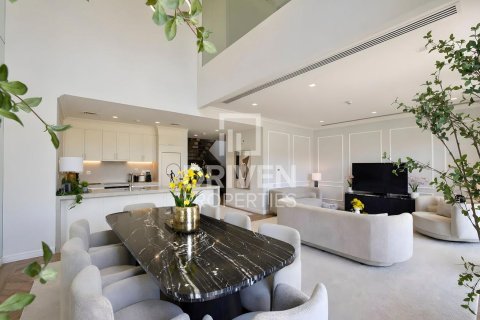Townhouse in Jumeirah, Dubai 4 bedrooms, 263.19 sq.m. № 138282 - photo 4