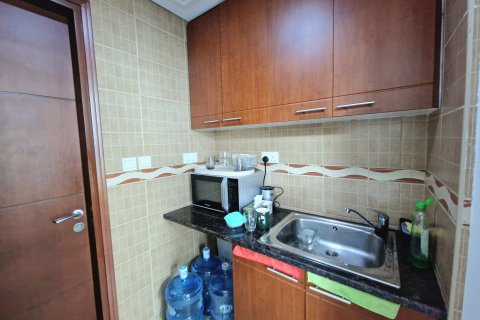 Bureau à Dubai, 114.7 m², № 89193 - photo 12