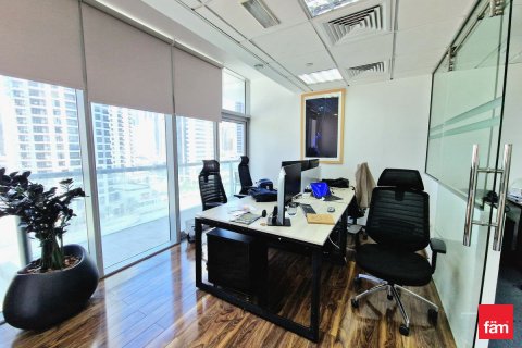Bureau à Dubai, 114.7 m², № 89193 - photo 6