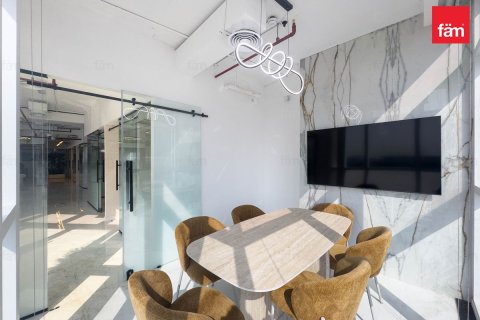 Bureau à Business Bay, Dubai, 214.9 m², № 89194 - photo 5