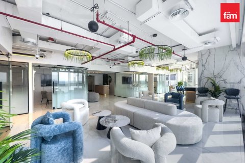 Bureau à Business Bay, Dubai, 214.9 m², № 89194 - photo 2