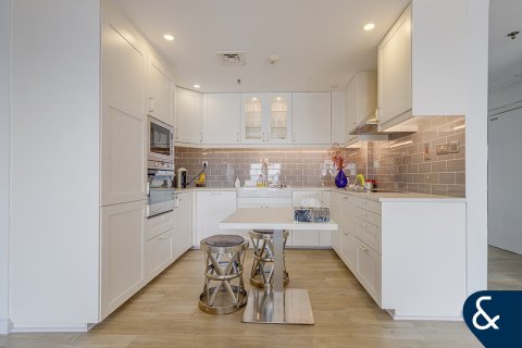 Appartement à Shams, Jumeirah Beach Residence, Dubai, 2 chambres, 123 m², № 74750 - photo 2