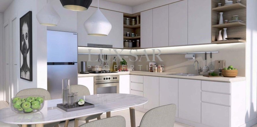 Apartment in Dubai 1 bedroom, 76.2 sq.m. № 37331