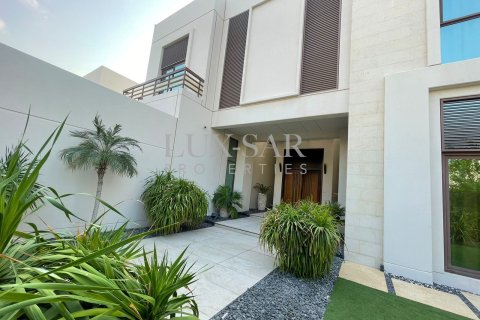 Купить виллу в Meydan Gated Community, Дубай: 5 спален, 697.5м², № 37332 - фото 19