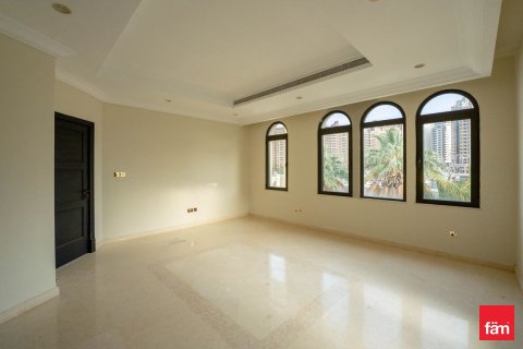 Villa in Palm Jumeirah, Dubai 6 bedrooms, 1241.7 sq.m. № 97886 - photo 13