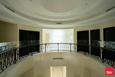 Villa in Palm Jumeirah, Dubai 6 bedrooms, 1241.7 sq.m. № 97886 - photo 26