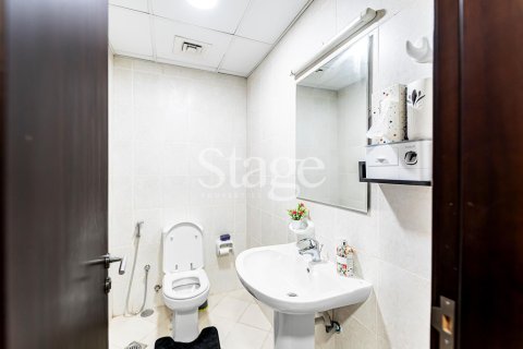 Apartment in Dubai Sports City, Dubai 2 bedrooms, 191 sq.m. № 70371 - photo 22