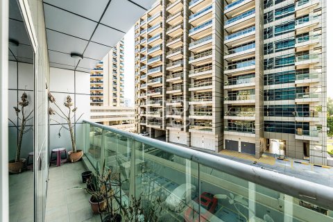 Apartment in Dubai Sports City, Dubai 2 bedrooms, 191 sq.m. № 70371 - photo 17