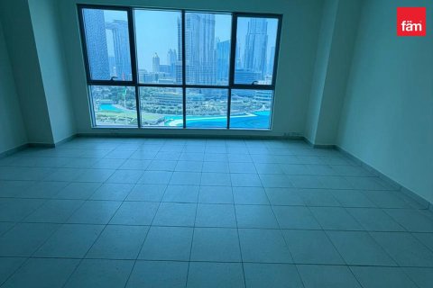 Apartment in Downtown Dubai (Downtown Burj Dubai), Dubai 3 bedrooms, 183.7 sq.m. № 123786 - photo 4