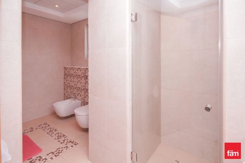 Villa en Dubai, 4 dormitorios, 759.1 m², № 17739 - foto 13