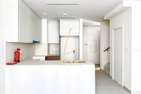 Villa in Dubai South (Dubai World Central), Dubai 3 bedrooms, 138 sq.m. № 69210 - photo 18