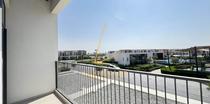 Villa in Dubai South (Dubai World Central), Dubai 3 bedrooms, 138 sq.m. № 69210