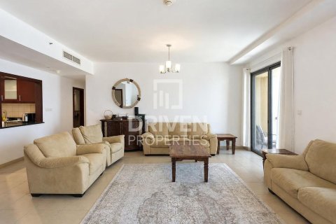 Apartment in Murjan, Jumeirah Beach Residence, Dubai 2 bedrooms, 129.41 sq.m. № 135846 - photo 12