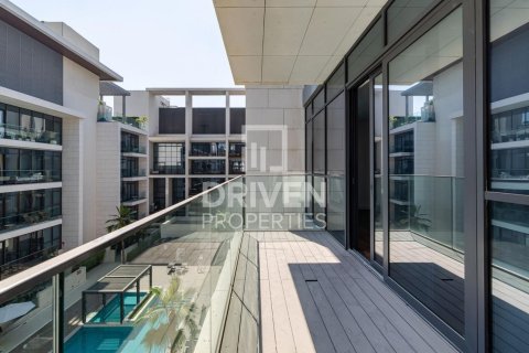 Apartment in City Walk, Dubai 2 bedrooms, 170.29 sq.m. № 135856 - photo 12