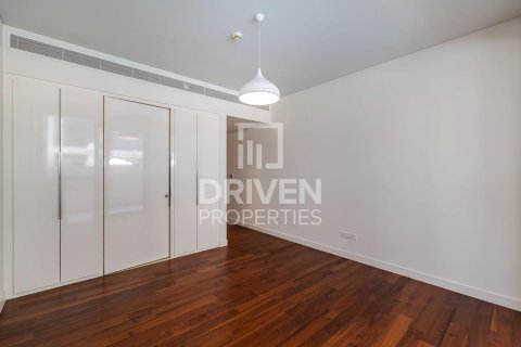 Apartment in City Walk, Dubai 2 bedrooms, 170.29 sq.m. № 135856 - photo 9
