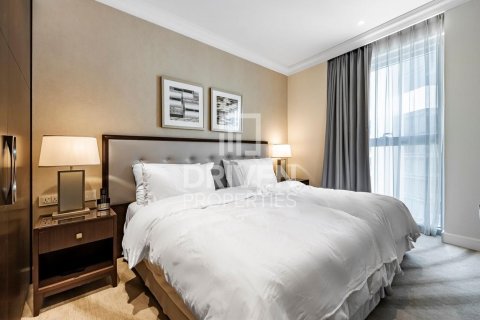 Apartment in The Address Residence Fountain Views, Downtown Dubai (Downtown Burj Dubai), Dubai 2 bedrooms, 134.9 sq.m. № 138736 - photo 8