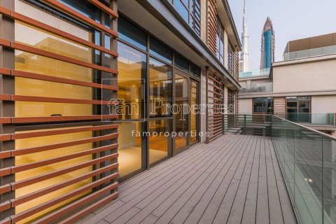 Apartment in Al Wasl, Dubai 4 bedrooms, 276.8 sq.m. № 7277 - photo 12