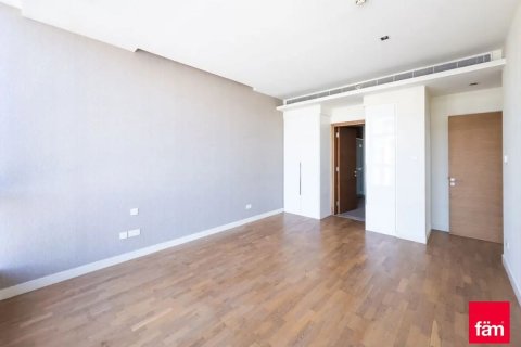 Apartment in Al Wasl, Dubai 4 bedrooms, 276.8 sq.m. № 7277 - photo 6