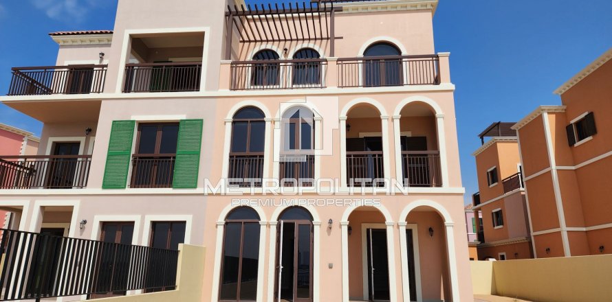 Villa in La Mer, Jumeirah, Dubai 5 bedrooms, 673 sq.m. № 7280