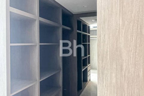 Apartamento en Business Bay, Dubai, 1 dormitorio, 110 m², № 56771 - foto 2