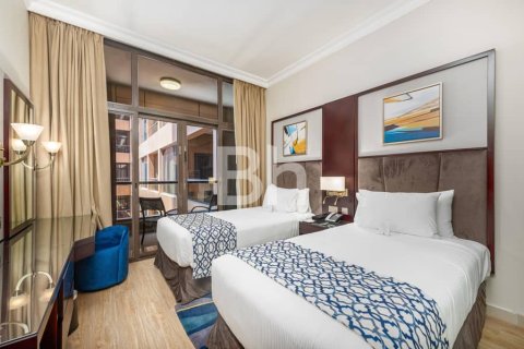 Снять в аренду апартаменты в отеле в Dubai Internet City, Дубай: 2 спальни, 112м², № 56773 - фото 7