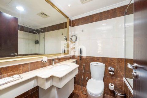 Снять в аренду апартаменты в отеле в Dubai Internet City, Дубай: 2 спальни, 112м², № 56773 - фото 10