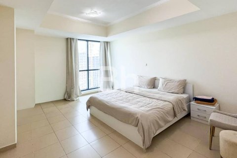 Apartamento en Jumeirah Lake Towers, Dubai, 2 dormitorios, 184 m², № 56774 - foto 11