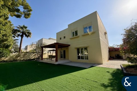 Villa in Meadows, Dubai 4 bedrooms, 337 sq.m. № 78174