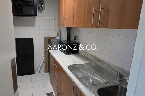 Bureau à Jumeirah Lake Towers, Dubai, 168.1 m², № 78171 - photo 13