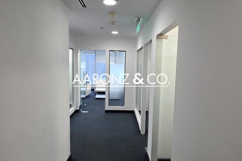 Bureau à Jumeirah Lake Towers, Dubai, 168.1 m², № 78171 - photo 8