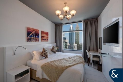 Apartment in DIFC, Dubai 1 bedroom, 82 sq.m. № 78173 - photo 1
