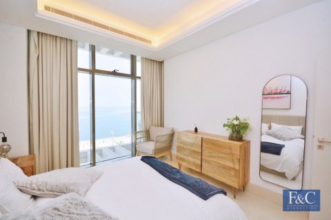 Apartment in The Crescent, Palm Jumeirah, Dubai 2 bedrooms, 124 sq.m. № 103797 - photo 14