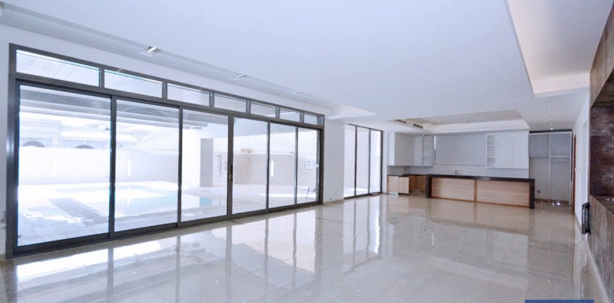 Villa à Al Warqa'a, Dubai, 7 chambres, 1087 m², № 103787