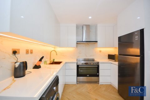 Apartment in The Crescent, Palm Jumeirah, Dubai 2 bedrooms, 122 sq.m. № 103786 - photo 13
