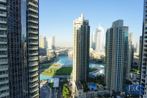 Apartment in Downtown Dubai (Downtown Burj Dubai), Dubai 3 bedrooms, 140 sq.m. № 103794 - photo 11