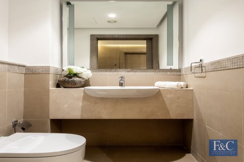 Apartment in Downtown Dubai (Downtown Burj Dubai), Dubai 3 bedrooms, 191 sq.m. № 103788 - photo 10